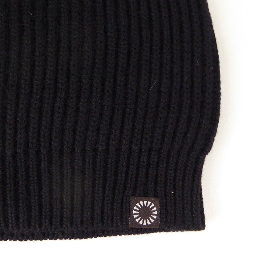 UGG Slouchy Knit Beanie 2 Hat Set Wool Blend NWT - Picture 6 of 8